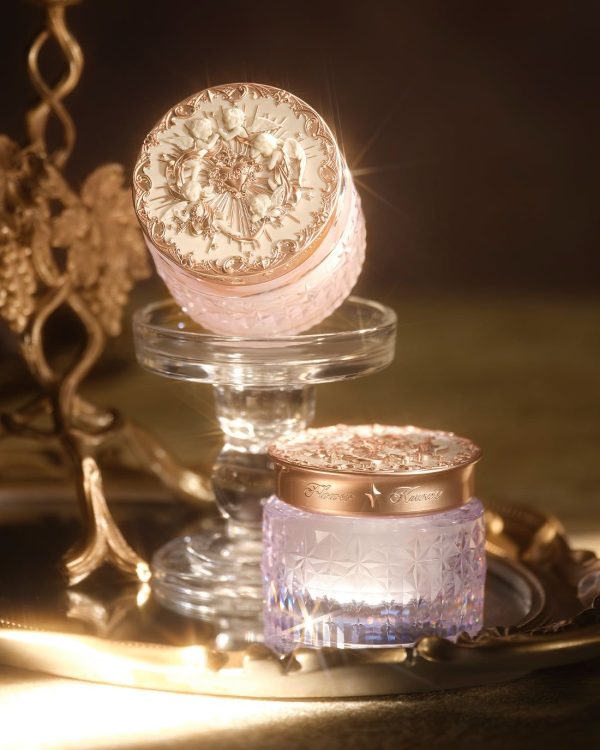 Flower Knows Dewy Hydrating Primer - Image 2